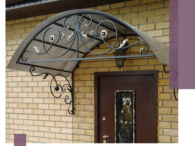 Изготовление козырьков из металла под ключ в Арзамасе