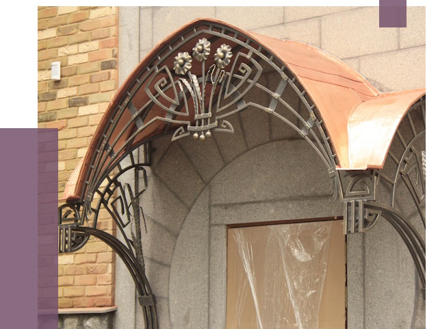 Арочные козырьки в Арзамасе от 15477 руб. 