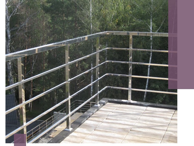 Парапеты из нержавеющей стали в Арзамасе — изготовление и монтаж