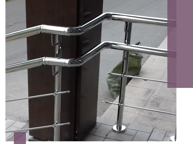 Монтаж поручней из нержавеющей стали в Арзамасе качественно и быстро